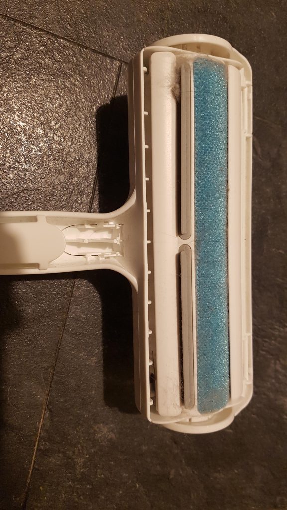 How to Keep Cat Hair off Clothes